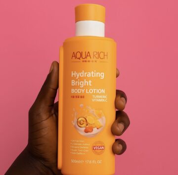 Aqua Rich Hydrating Body Lotion with Tumeric + Vitamin C